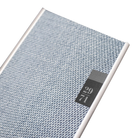 2971-Pure-White-Carbon-Blades-3-1.jpg