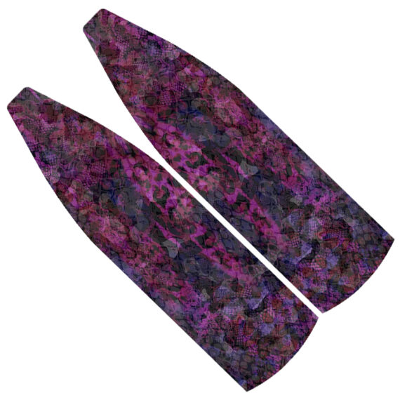 Quwach-Camo-Magenta-Blades-1.jpg